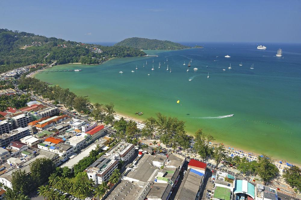 Red Planet Phuket Patong - Sha Extra Plus Bagian luar foto